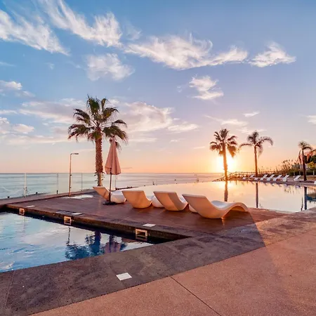 107 - Two Bedroom 아파트 *