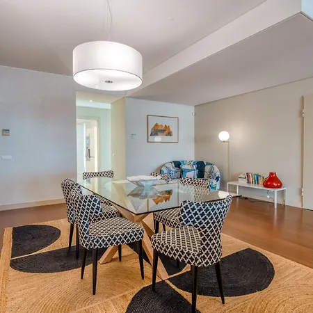 Apartment 107 - Two Bedroom *