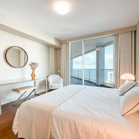 107 - Two Bedroom * Фуншал