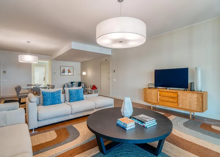 107 - Two Bedroom Apartament *