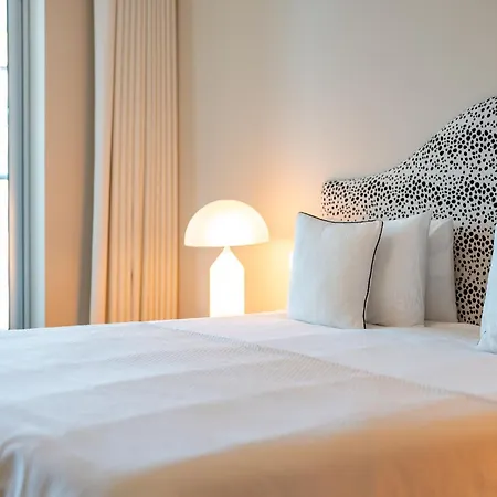 107 - Two Bedroom Апартаменты